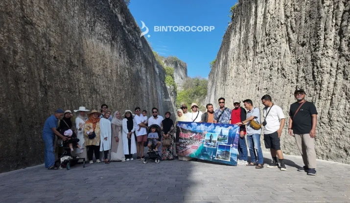 Tim manajemen Bintoro Corp survei lokasi kantor cabang di Bali